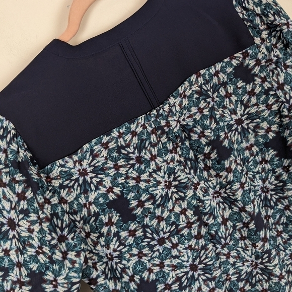 Anthropologie moulinette soeurs Silk Button down blouse - Picture 3 of 5